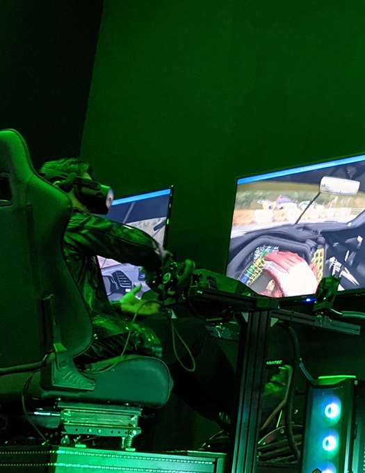 VR Simulators go karting